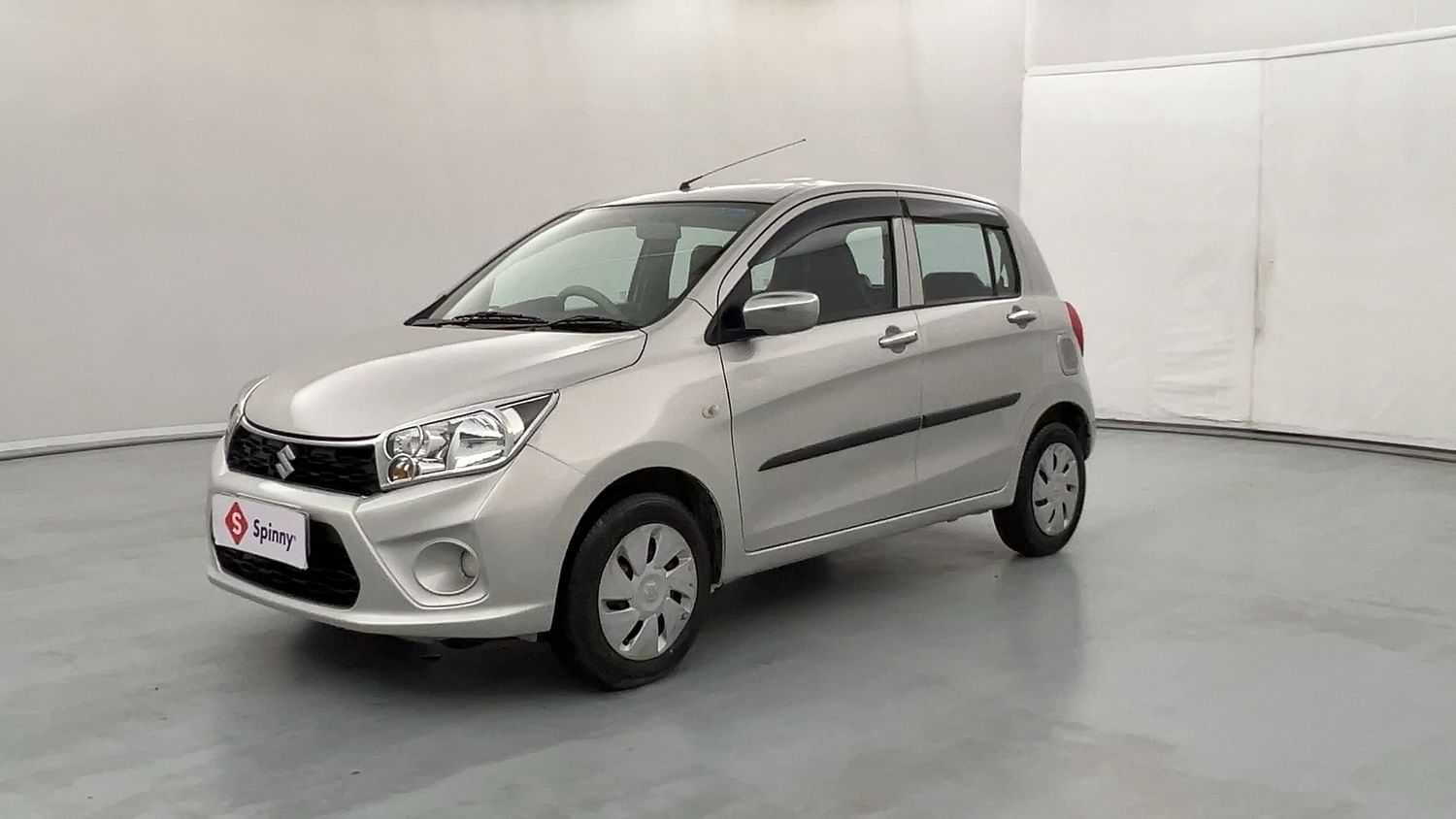 LEFT FRONT CORNER VIEW