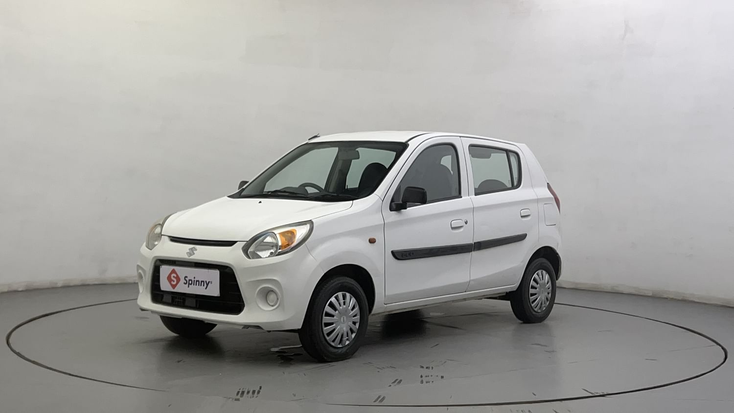 LEFT FRONT CORNER VIEW