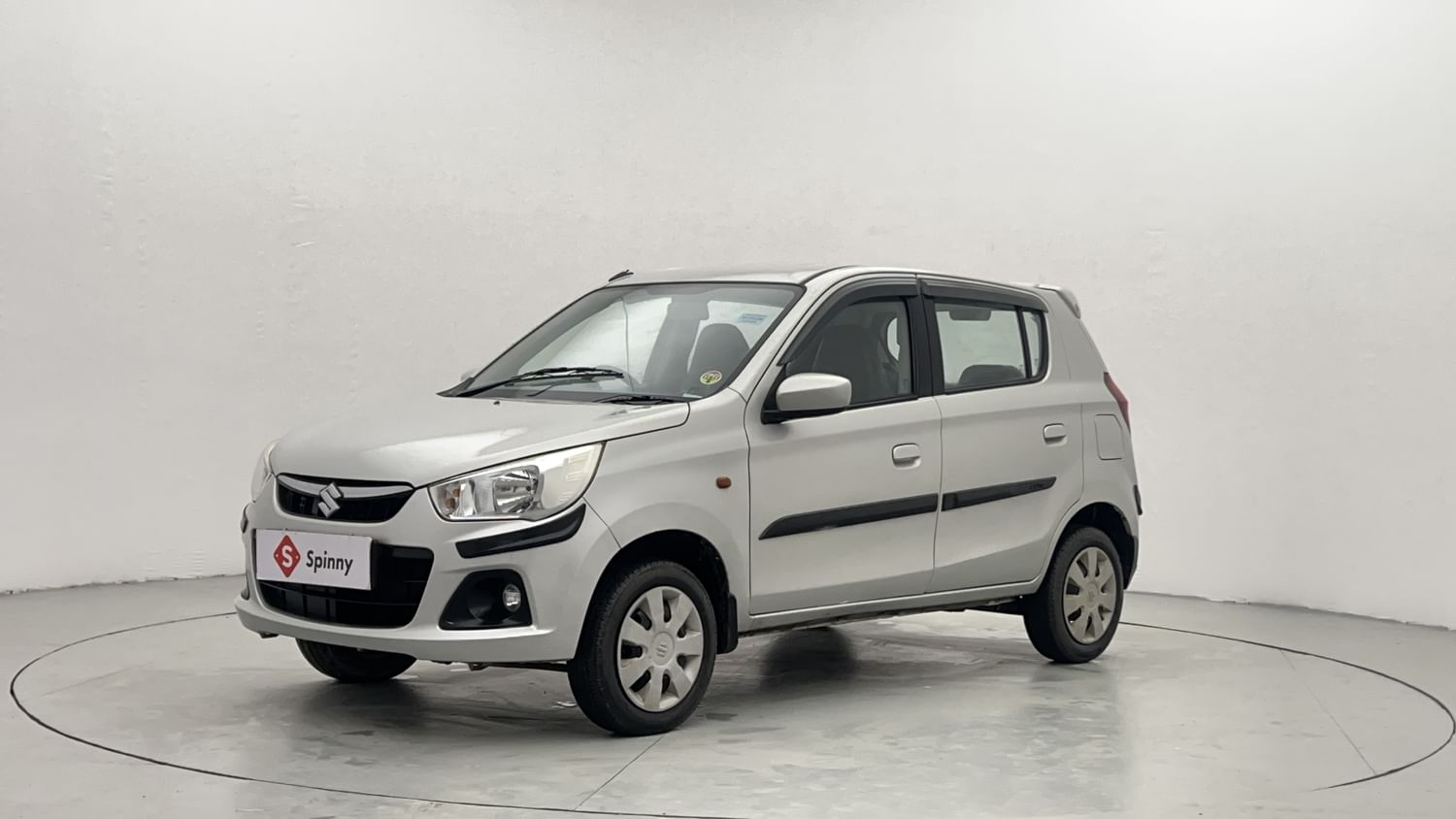 LEFT FRONT CORNER VIEW