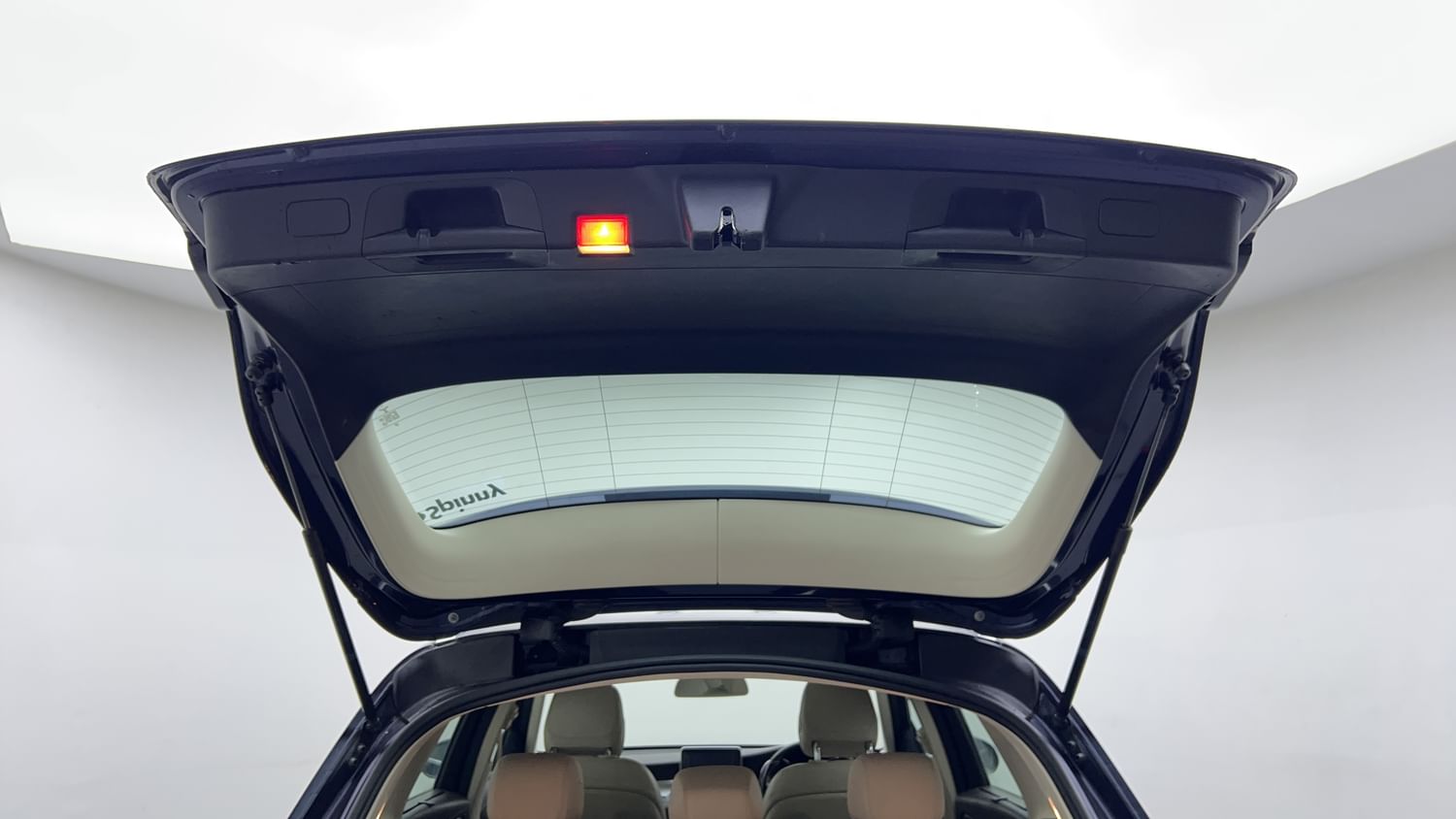 New Mercedes-Benz GLC interior DICKY DOOR OPEN VIEW