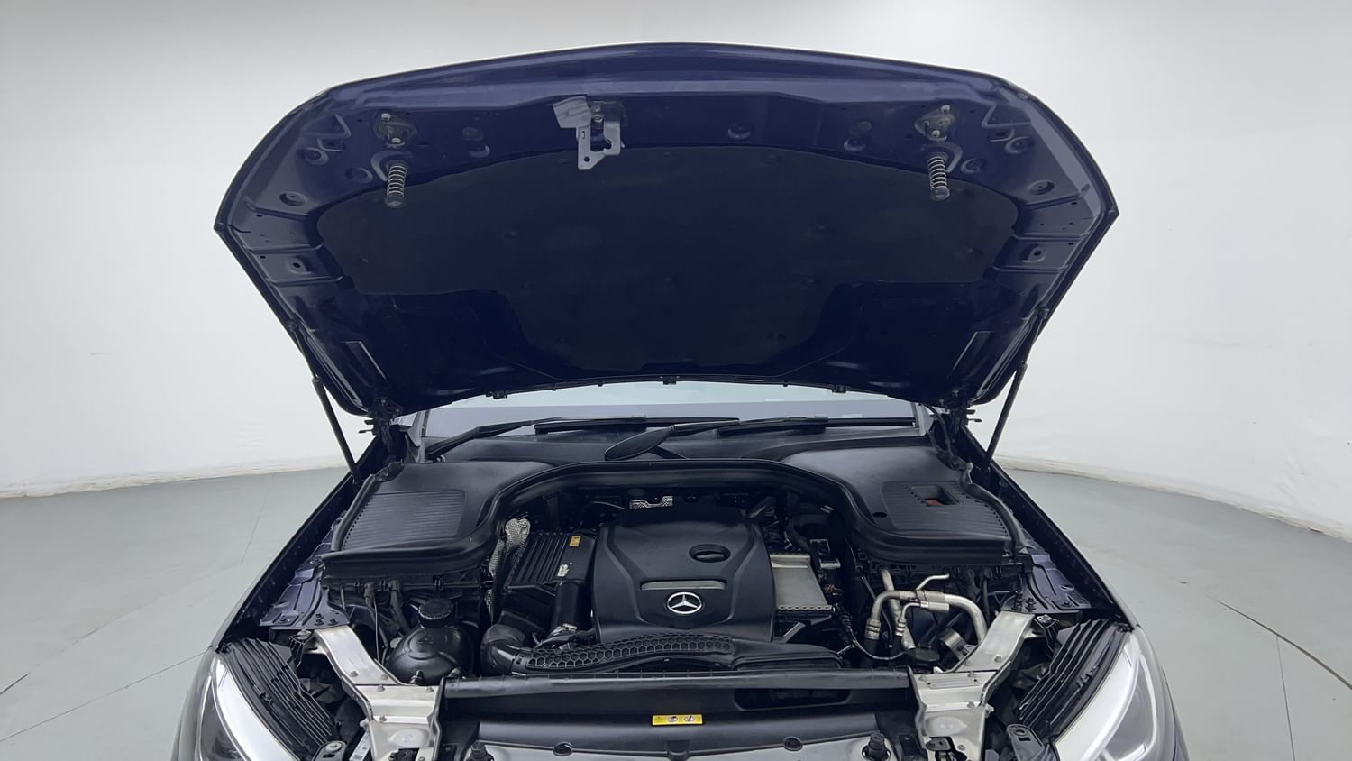 New Mercedes-Benz GLC engine ENGINE & BONNET OPEN FRONT VIEW