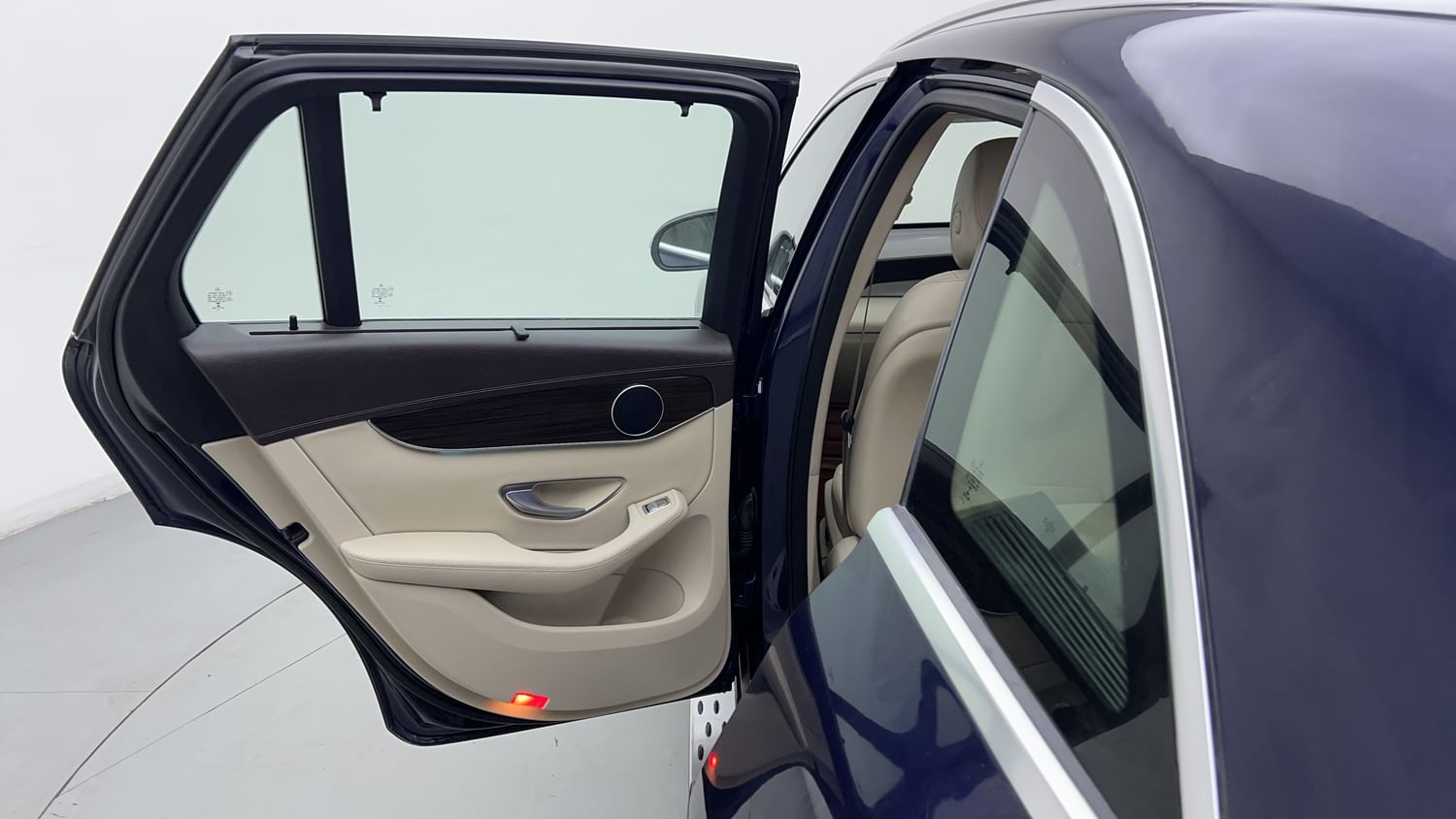 New Mercedes-Benz GLC interior LEFT REAR DOOR OPEN VIEW