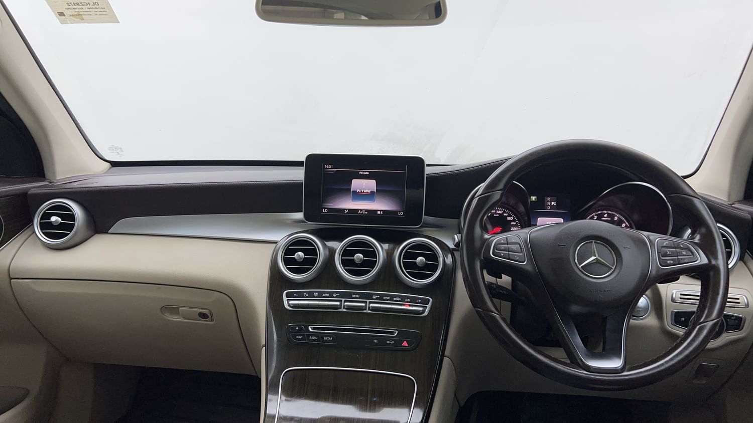 New Mercedes-Benz GLC interior DASHBOARD VIEW