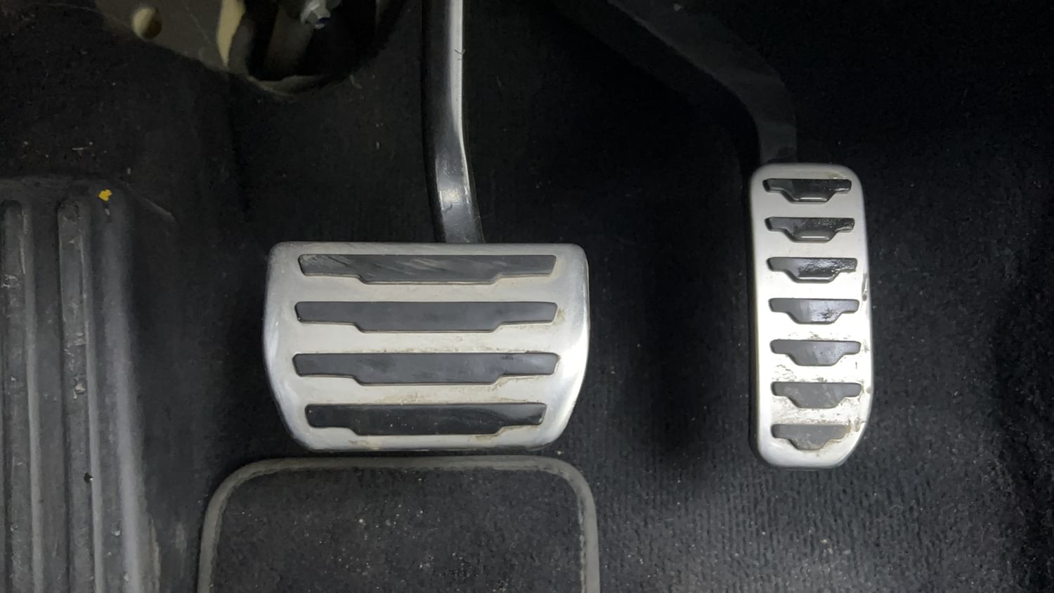 New Land Rover Range Rover Evoque interior PEDALS VIEW