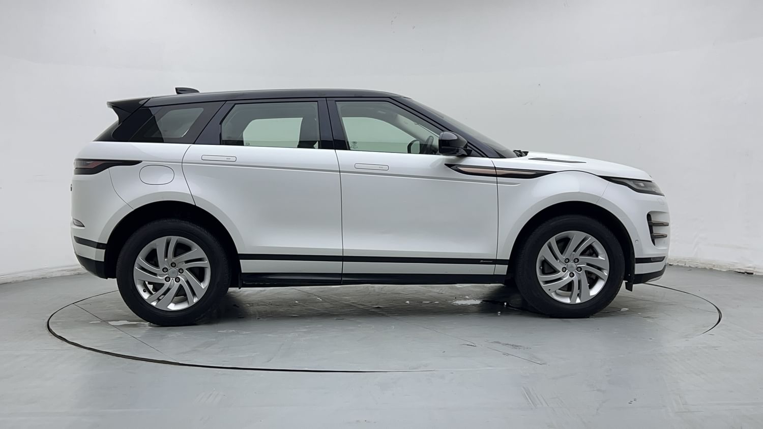 New Land Rover Range Rover Evoque exterior RIGHT SIDE VIEW