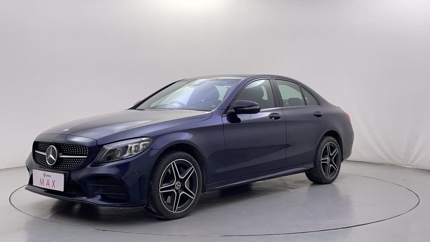 LEFT FRONT CORNER VIEW