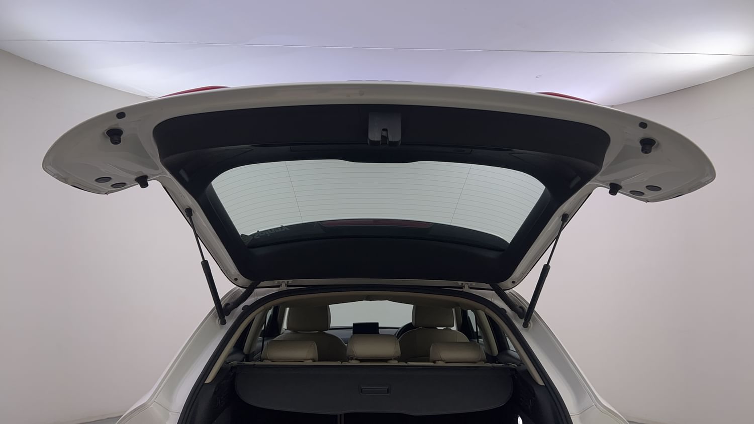 New Audi Q3 interior DICKY DOOR OPEN VIEW