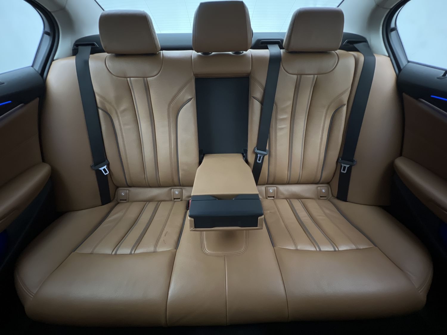 New BMW 5 Series interior REAR SEAT CONDITION VIEW
