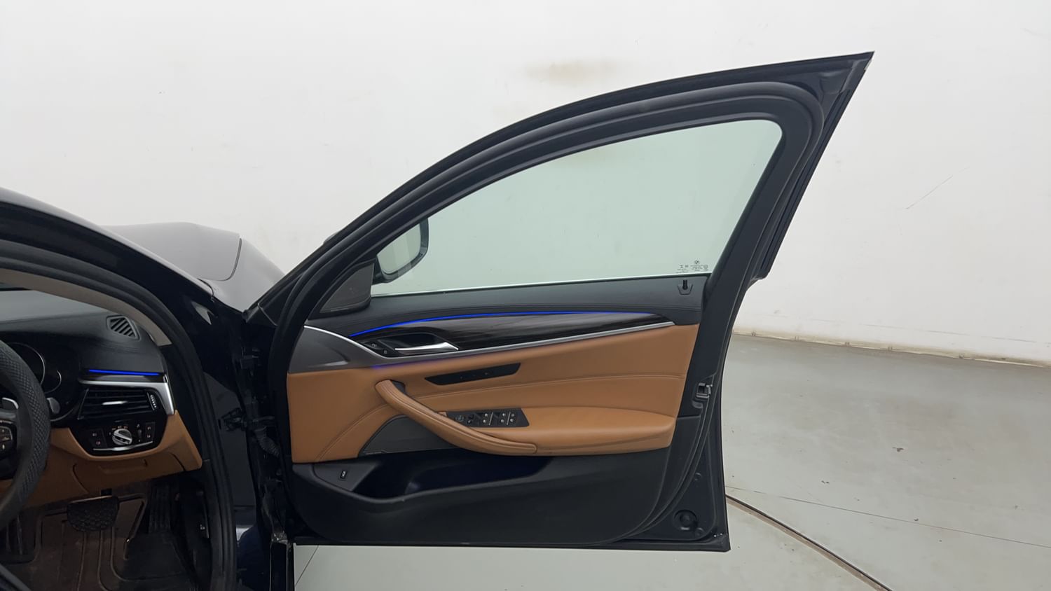 New BMW 5 Series interior RIGHT FRONT DOOR OPEN VIEW