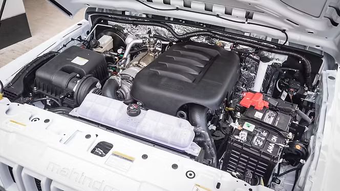 New Mahindra Thar Roxx engine ENGINE & BONNET OPEN FRONT VIEW