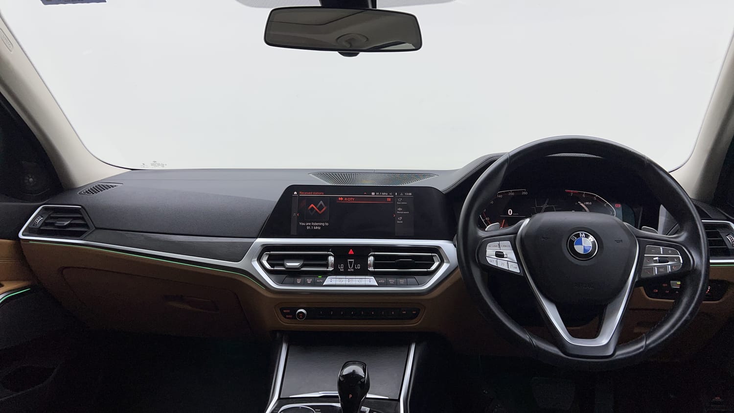 New BMW 3 Series interior DASHBOARD VIEW