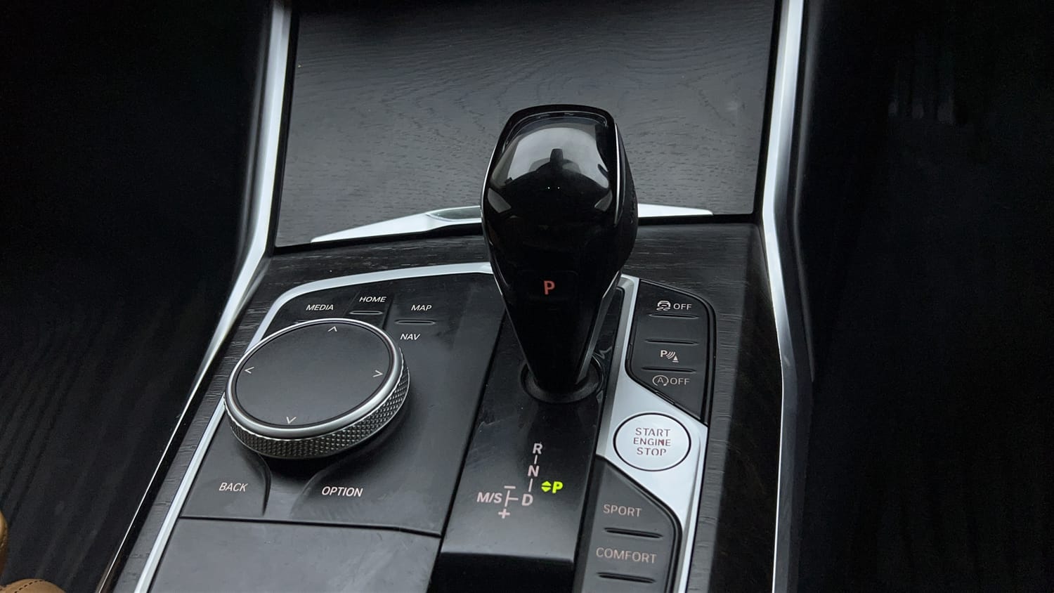 New BMW 3 Series interior GEAR  KNOB VIEW