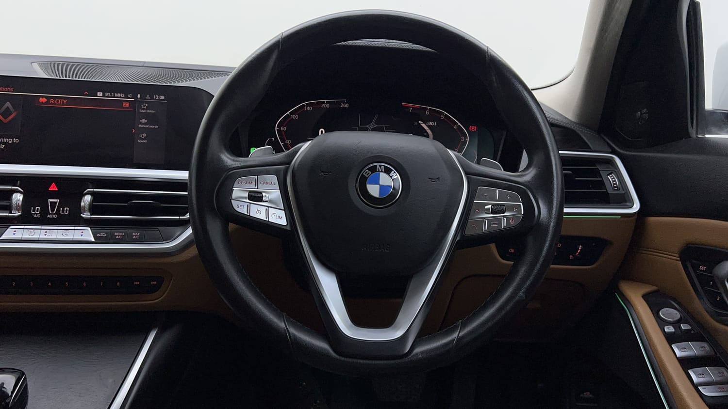 New BMW 3 Series interior STEERING VIEW