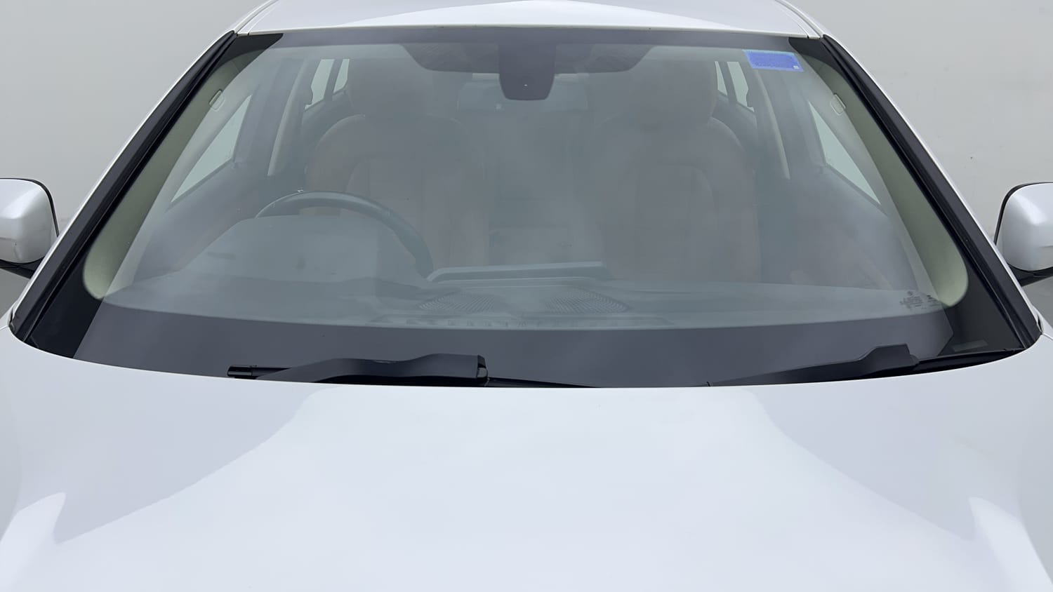 New BMW 3 Series exterior FRONT WINDSHIELD VIEW