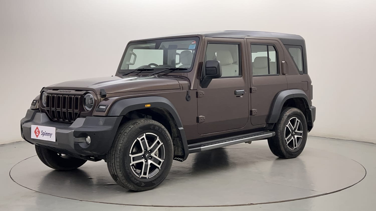 LEFT FRONT CORNER VIEW