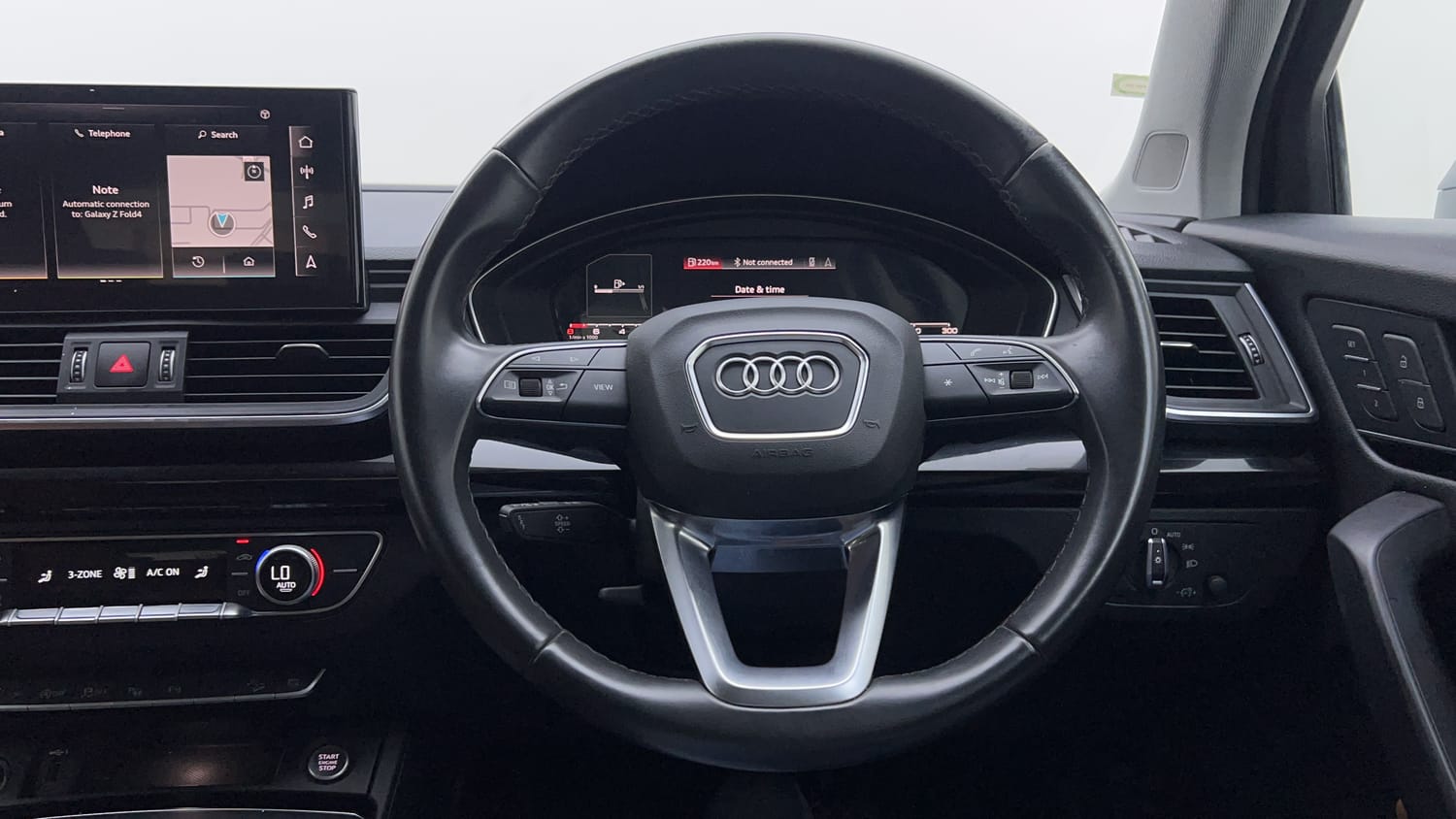 New Audi Q5 interior STEERING VIEW
