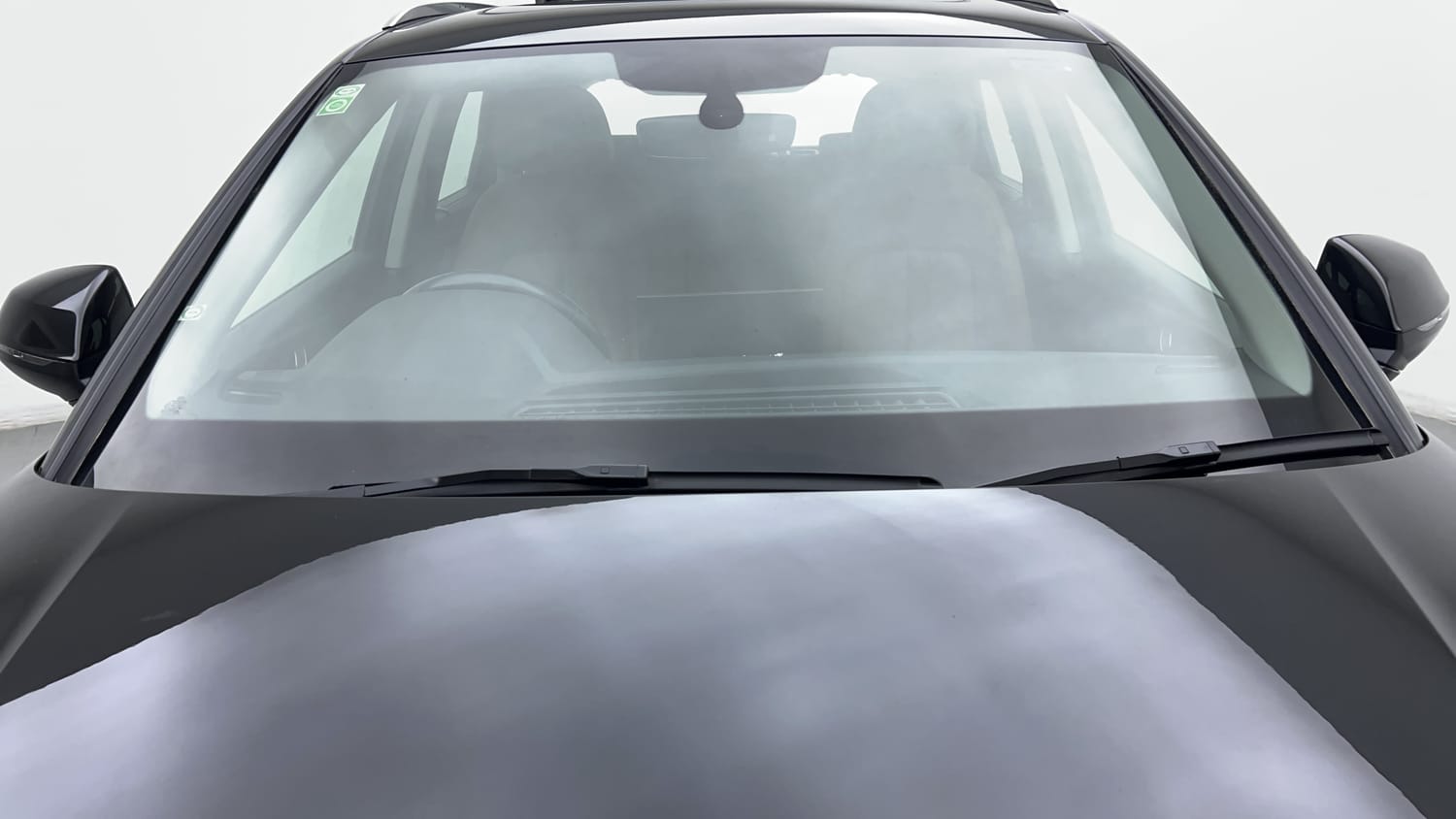 New Audi Q5 exterior FRONT WINDSHIELD VIEW