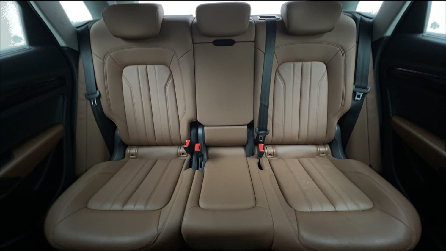 New Audi Q5 interior REAR SEAT CONDITION VIEW