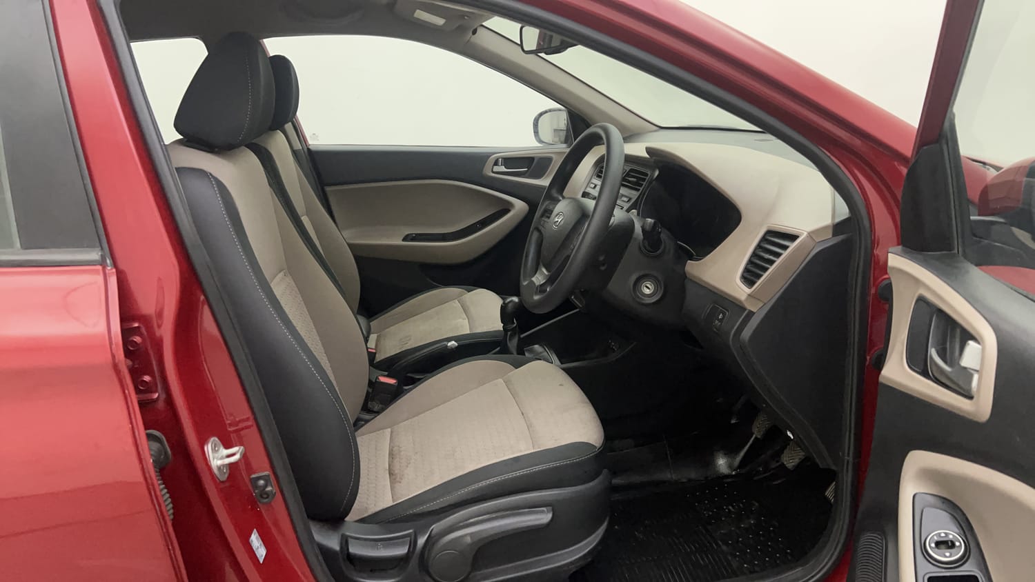 New Hyundai Elite i20 interior RIGHT SIDE FRONT DOOR CABIN VIEW