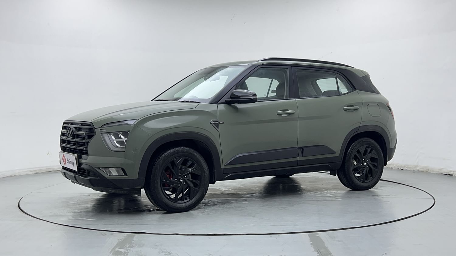 LEFT FRONT CORNER VIEW