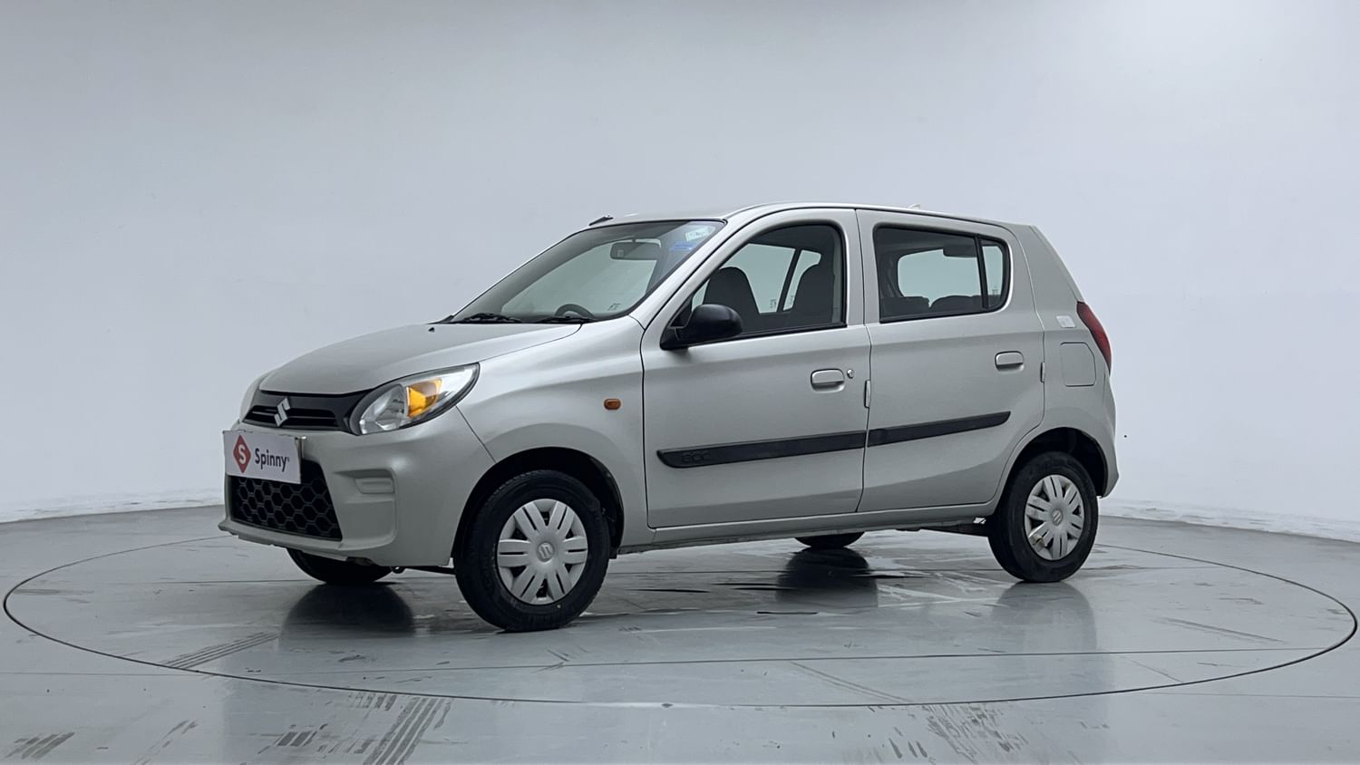 LEFT FRONT CORNER VIEW