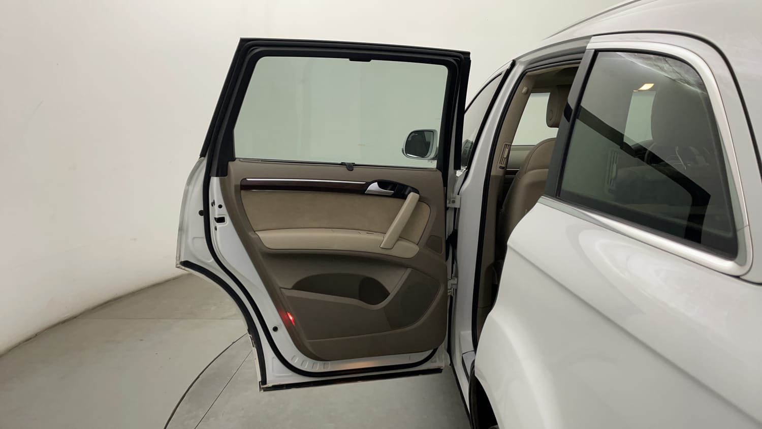 New Audi Q7 interior LEFT REAR DOOR OPEN VIEW