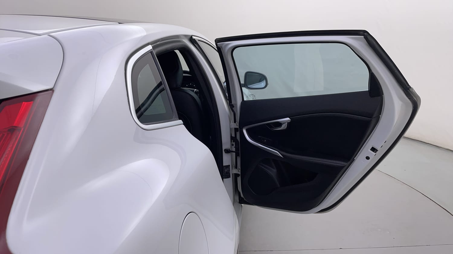 New Volvo V40 interior RIGHT REAR DOOR OPEN VIEW
