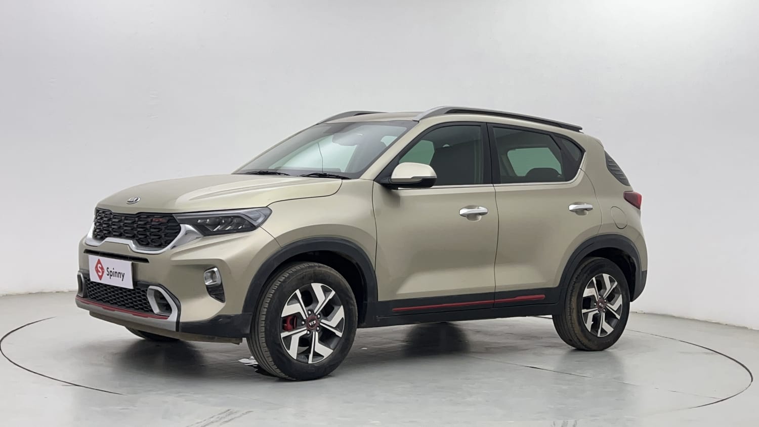 LEFT FRONT CORNER VIEW