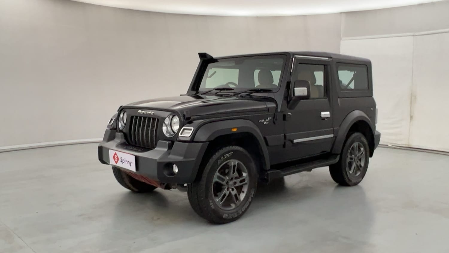 LEFT FRONT CORNER VIEW