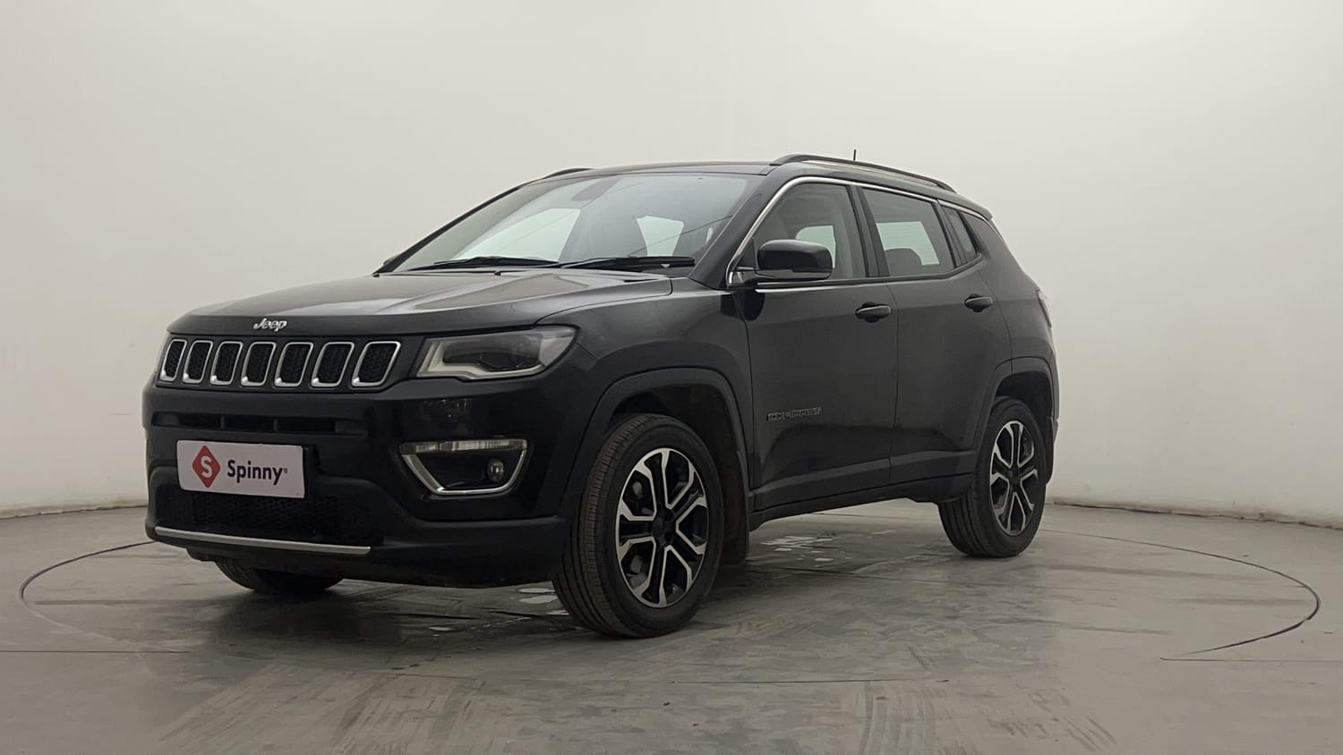 LEFT FRONT CORNER VIEW