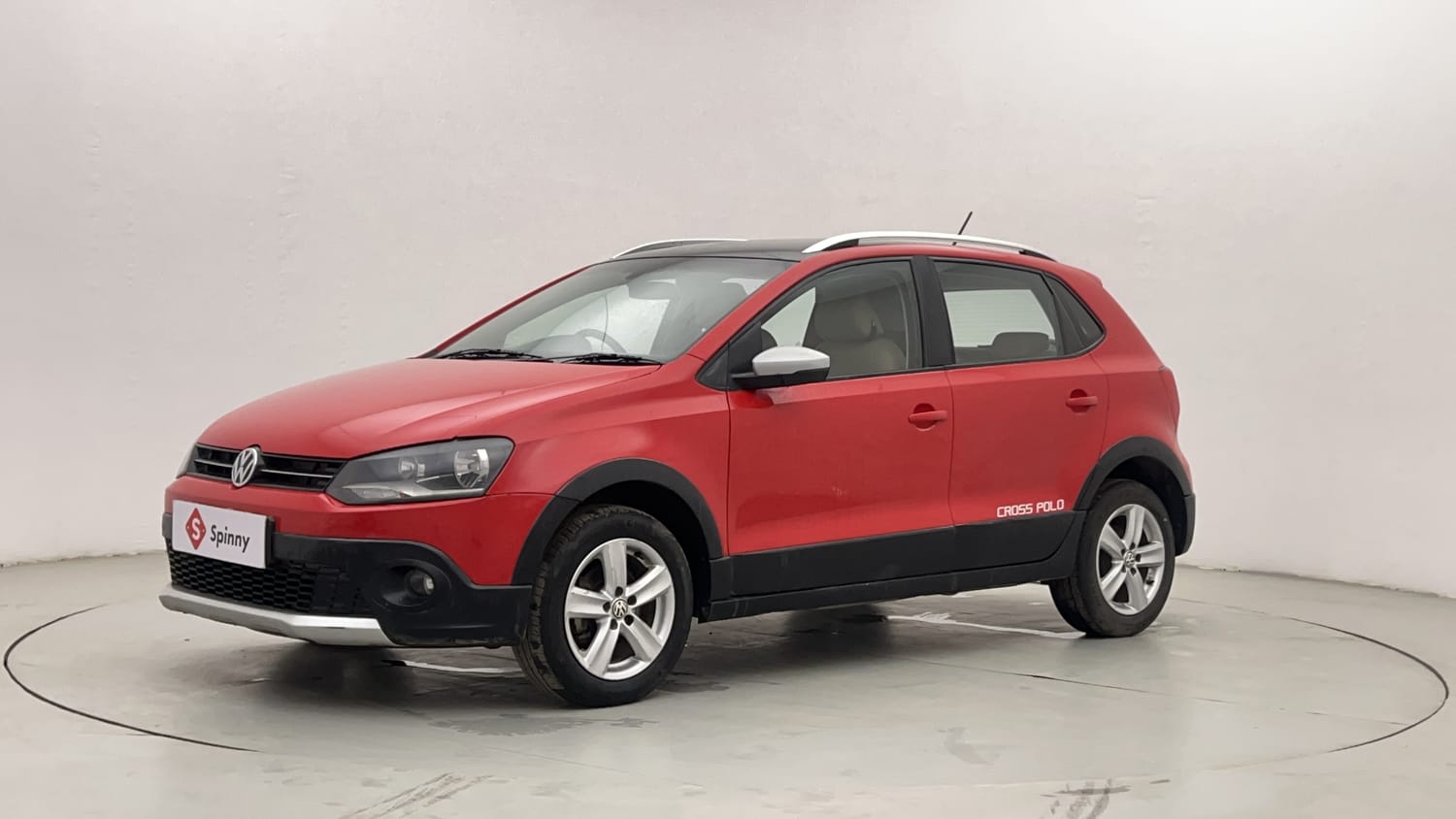 LEFT FRONT CORNER VIEW