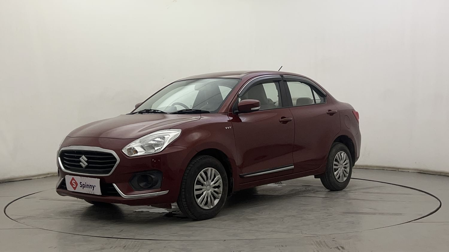 LEFT FRONT CORNER VIEW