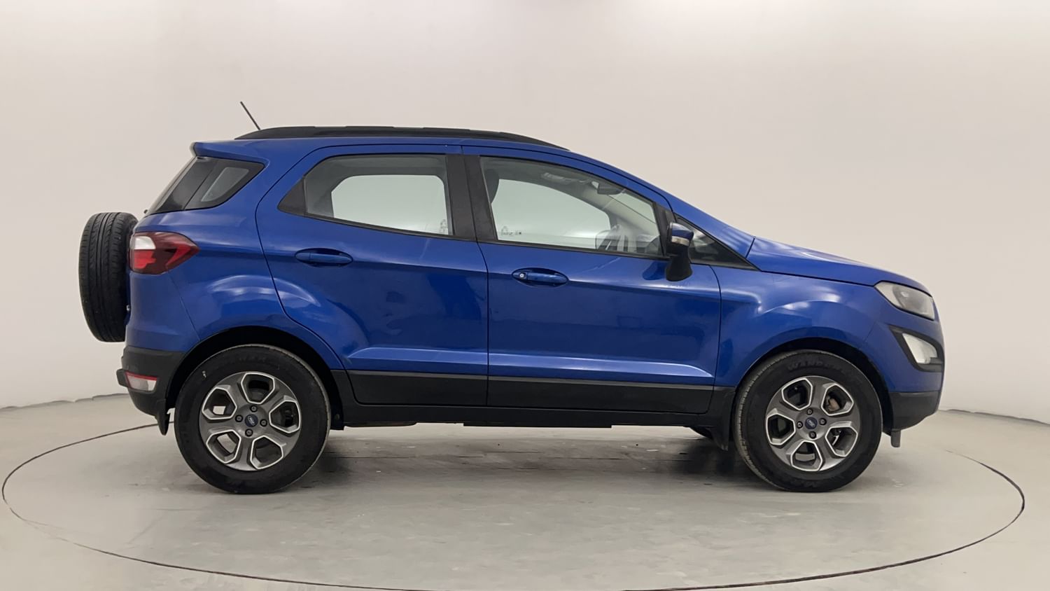 New Ford EcoSport exterior RIGHT SIDE VIEW