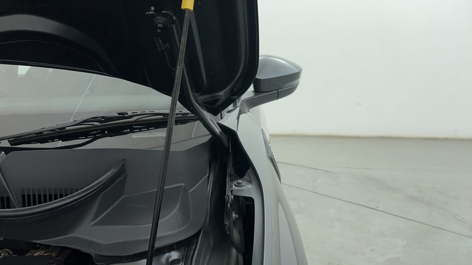 New Skoda Kylaq engine ENGINE LEFT SIDE HINGE & APRON VIEW