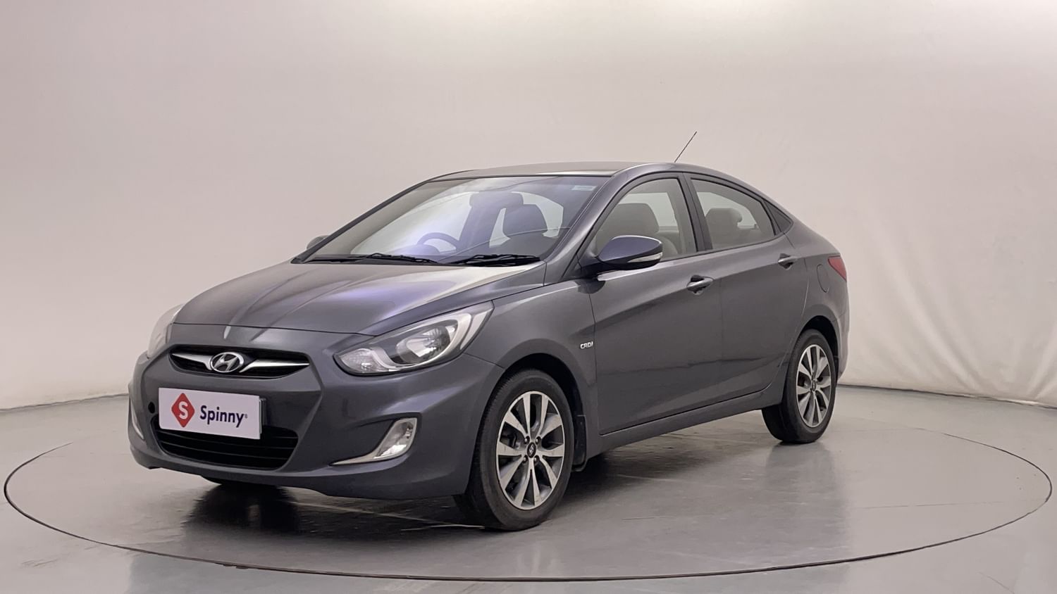 LEFT FRONT CORNER VIEW