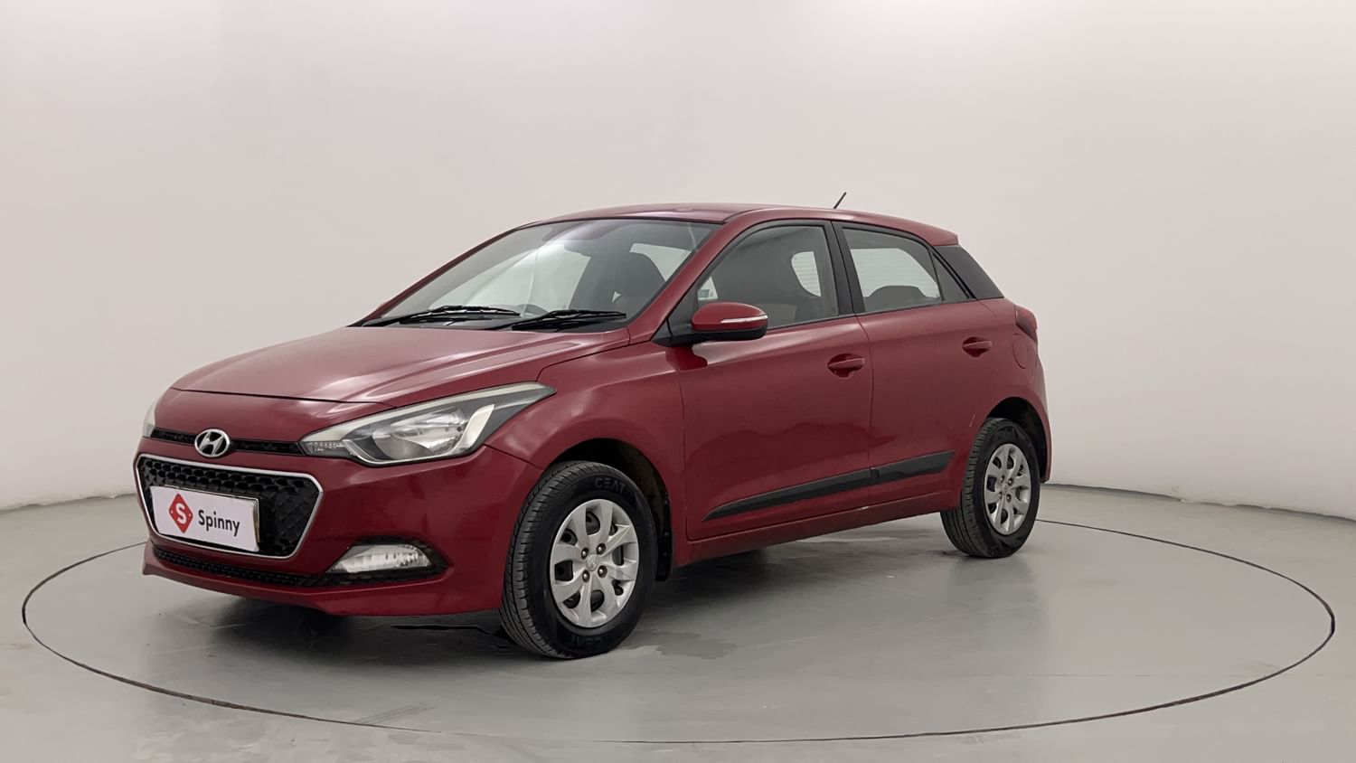 LEFT FRONT CORNER VIEW