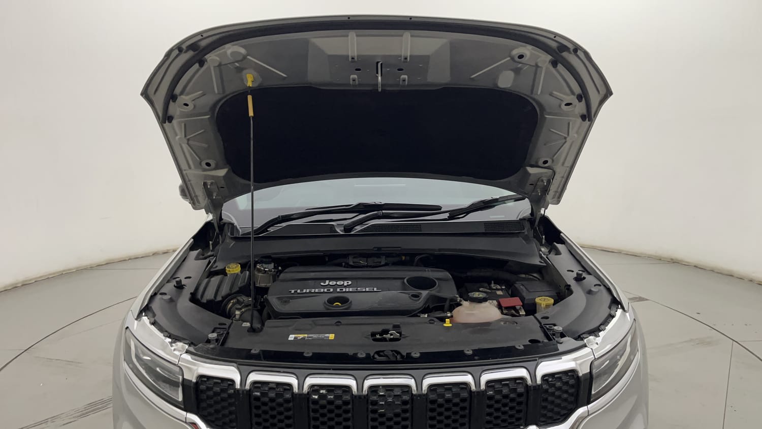 New Jeep Meridian engine ENGINE & BONNET OPEN FRONT VIEW