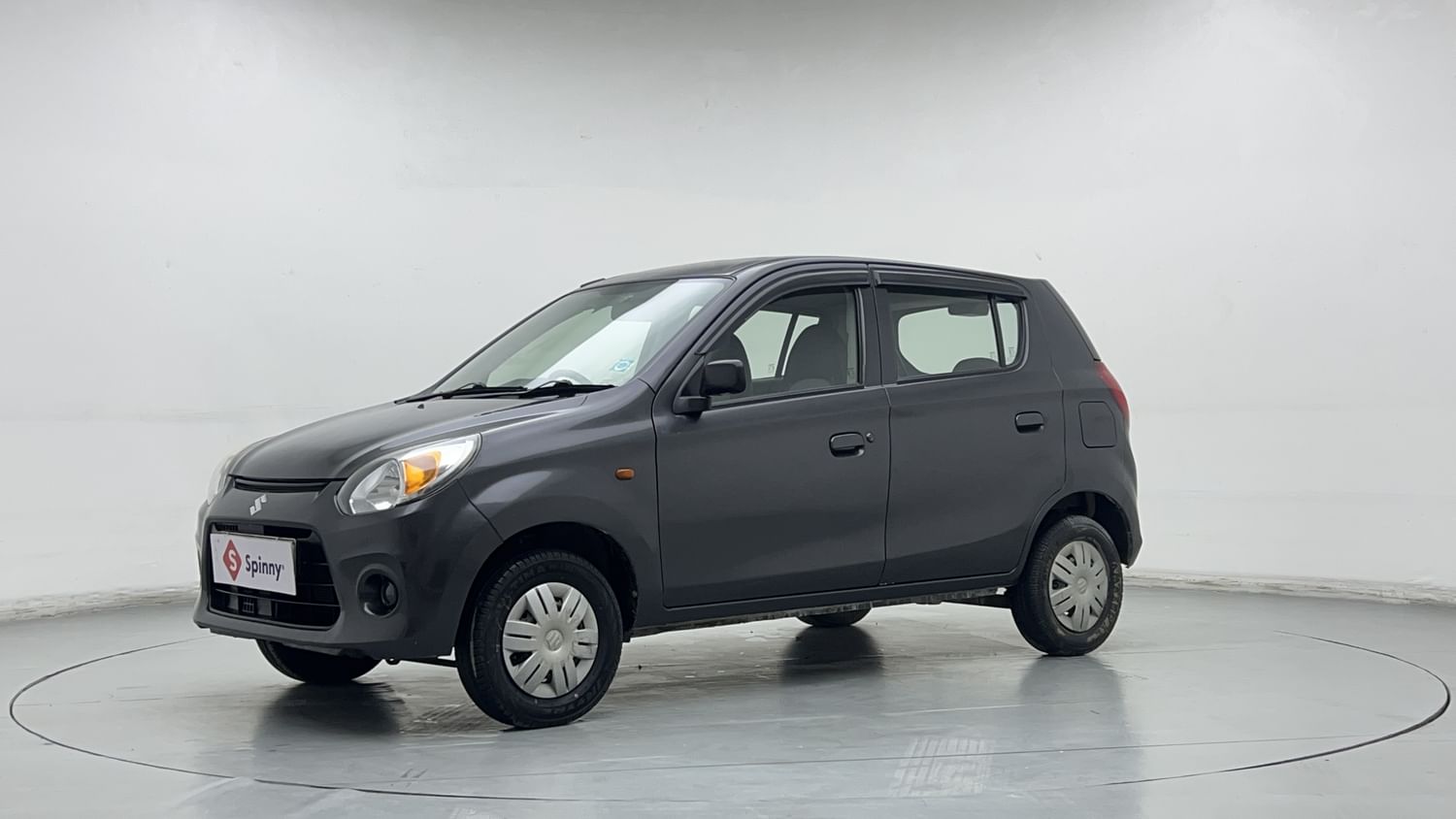 LEFT FRONT CORNER VIEW