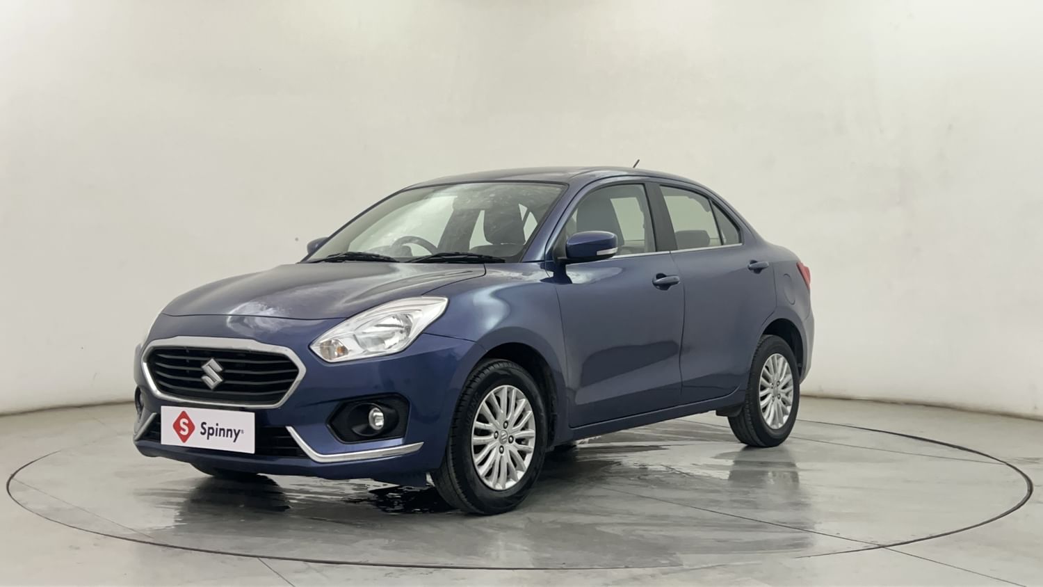 LEFT FRONT CORNER VIEW