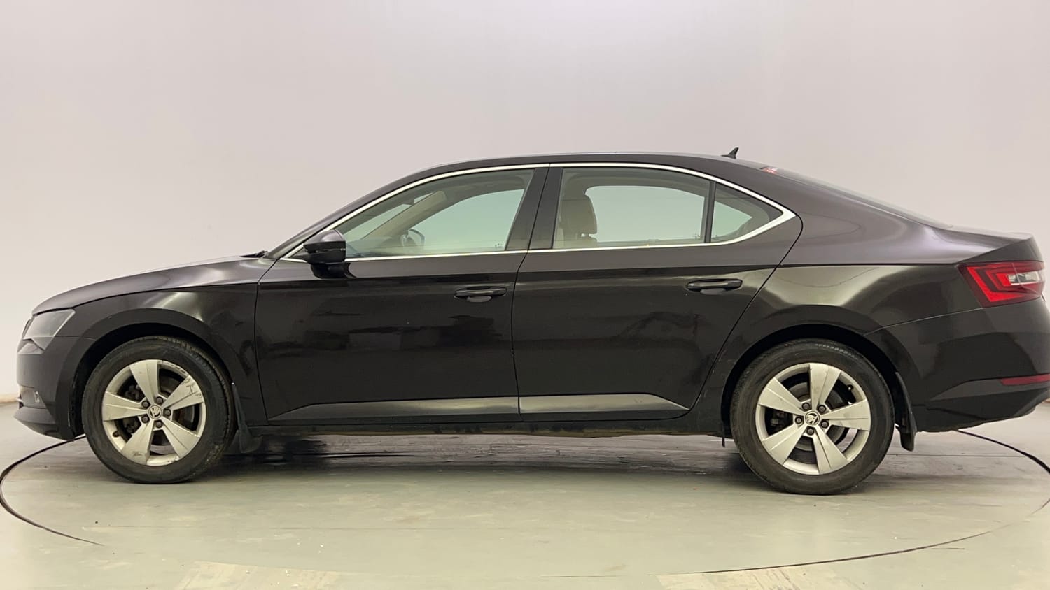 2018 Skoda Superb - 2