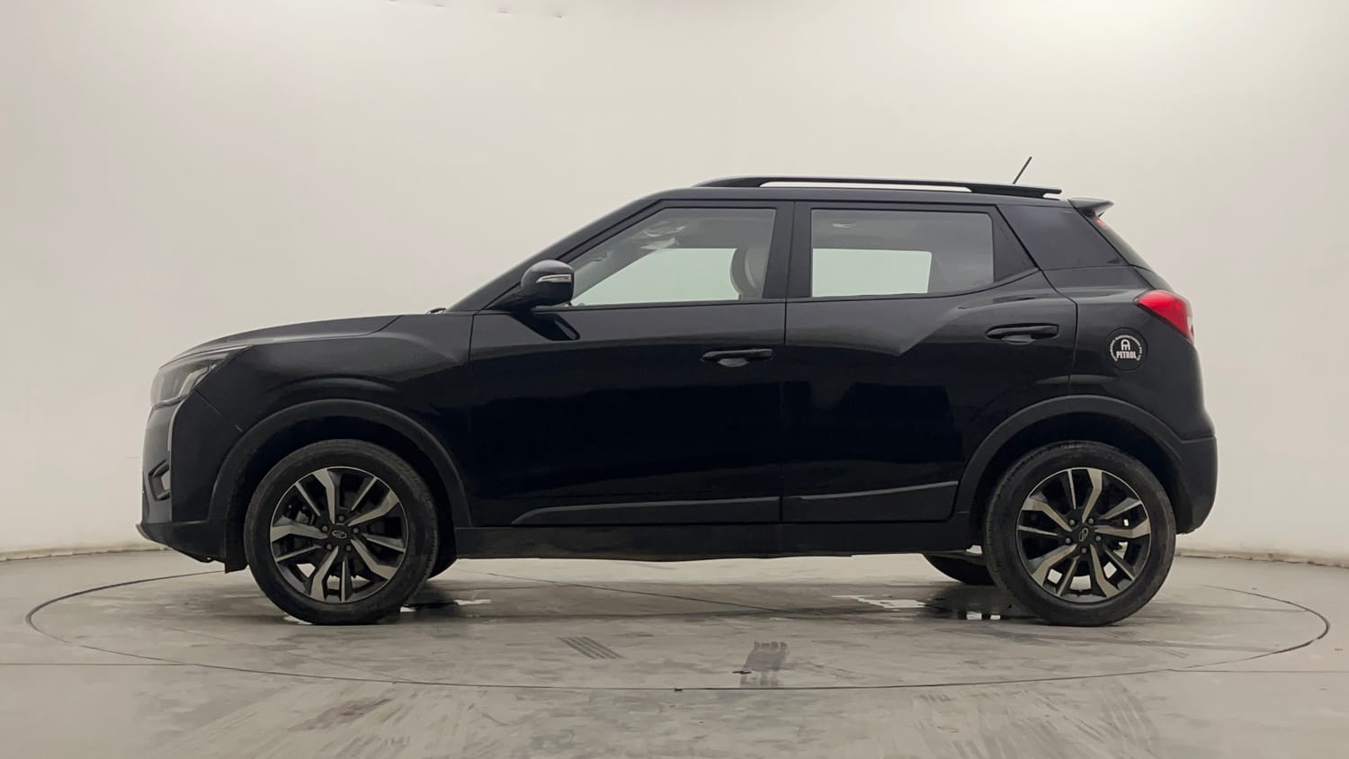 2022 Mahindra XUV 300 - 2