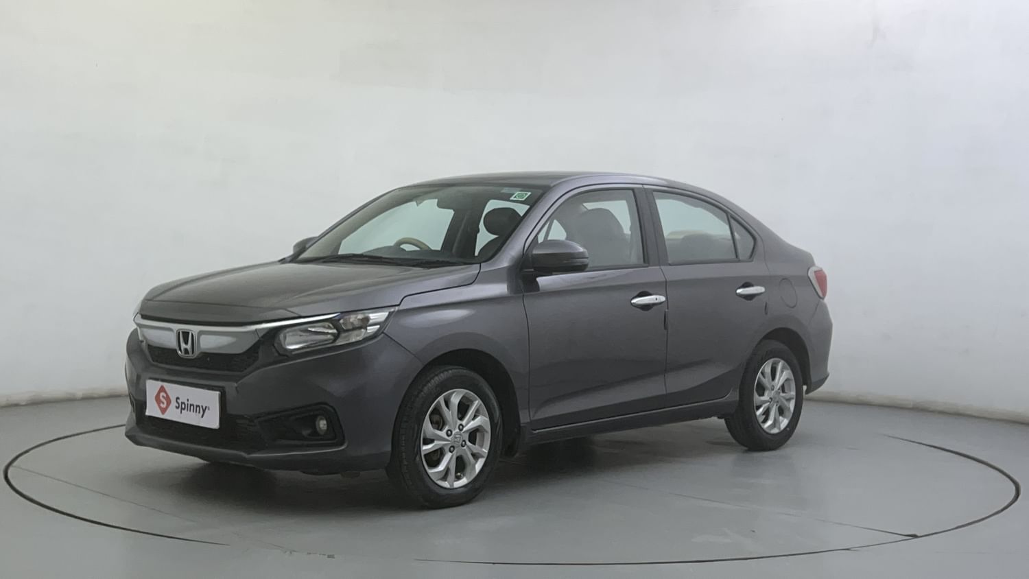 LEFT FRONT CORNER VIEW