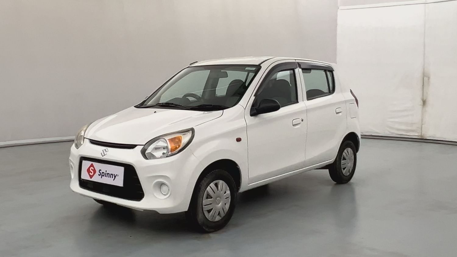 LEFT FRONT CORNER VIEW