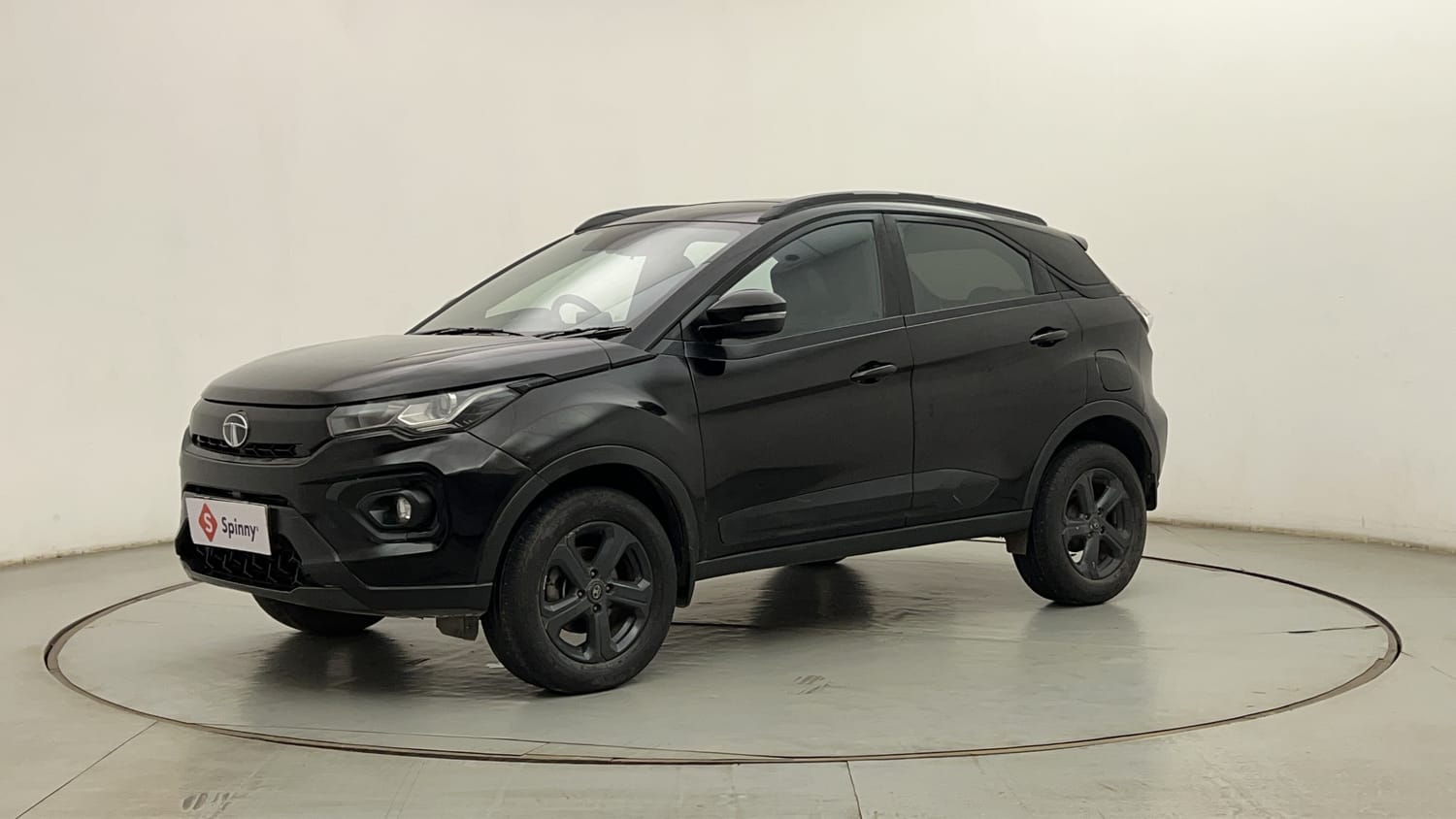 2022 Tata Nexon XZ Plus (O) Dark Edition