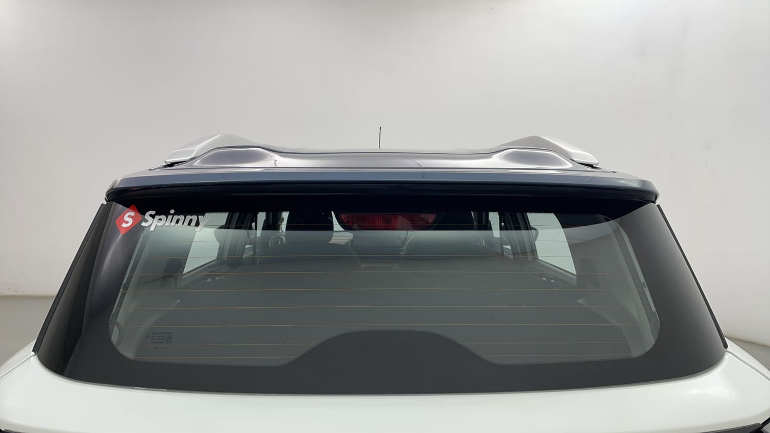 New Citroen C3 AIRCROSS exterior BACK WINDSHIELD VIEW