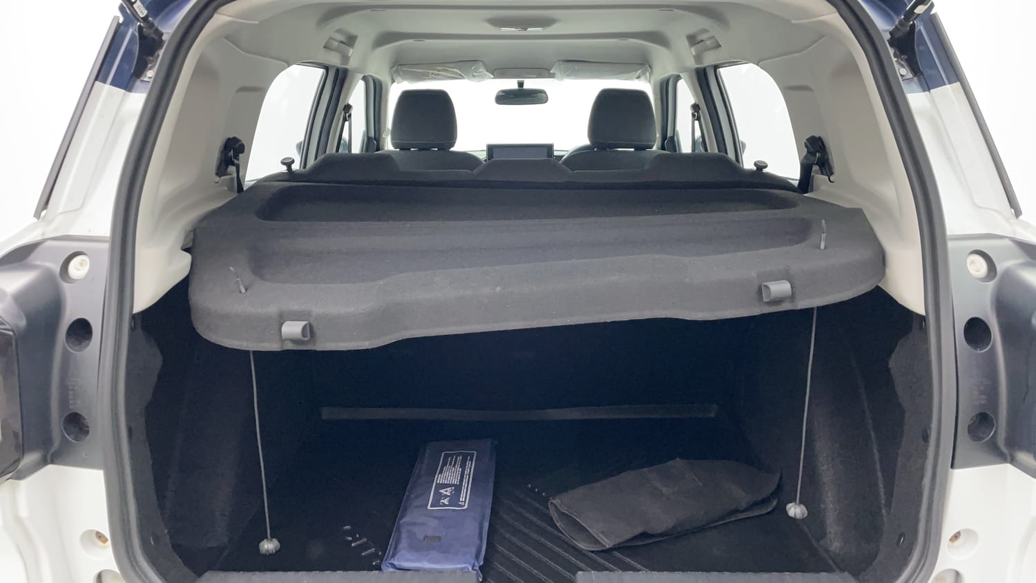 New Citroen C3 AIRCROSS interior DICKY INSIDE VIEW