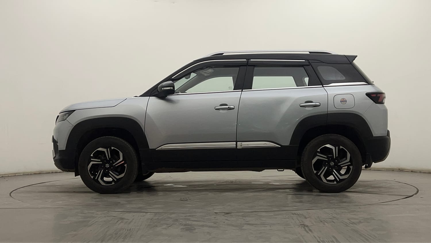2022 Maruti Suzuki Brezza - 2