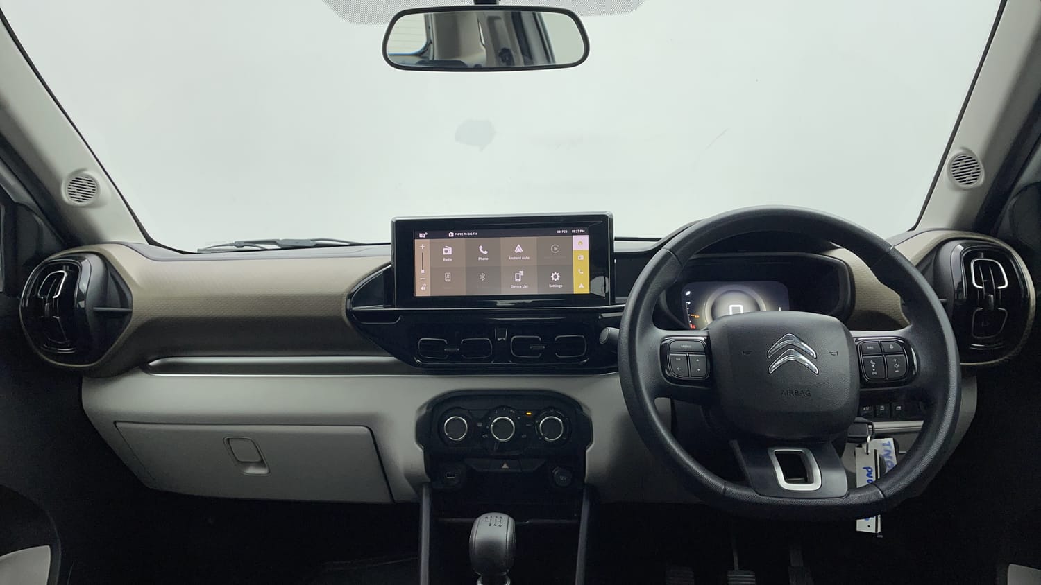 New Citroen C3 AIRCROSS interior DASHBOARD VIEW