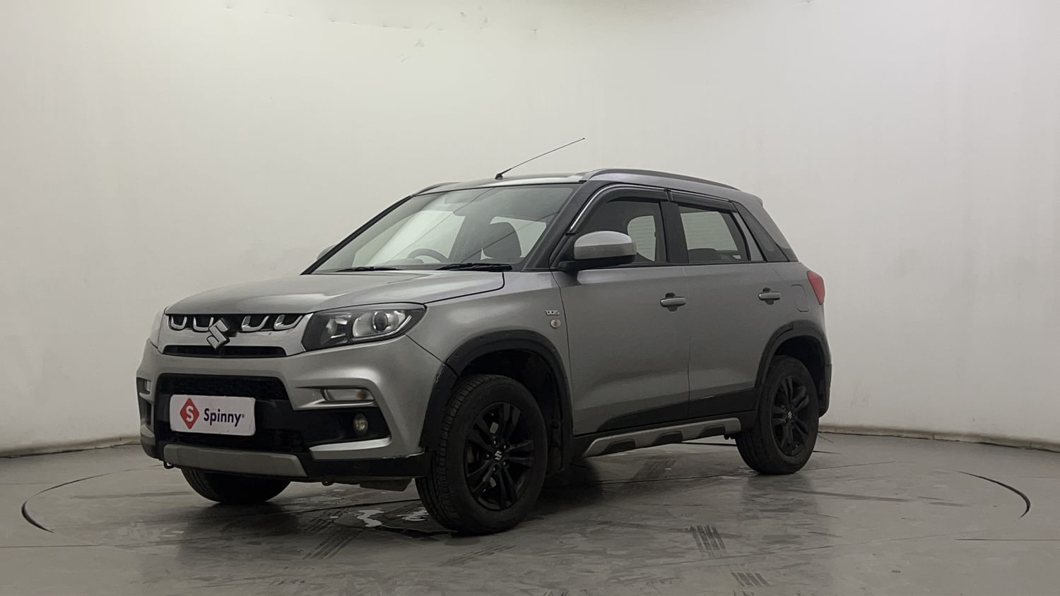 LEFT FRONT CORNER VIEW