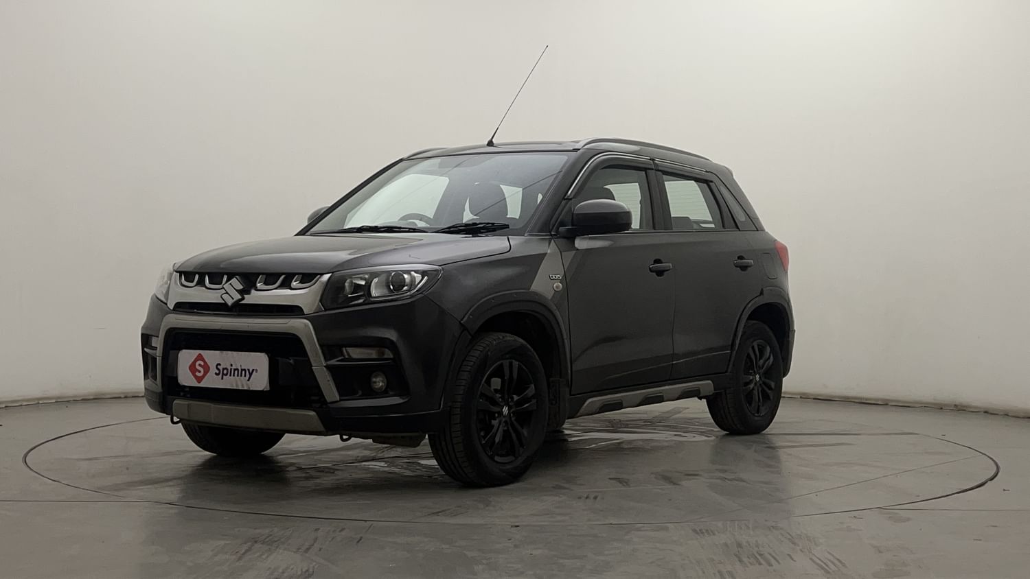 LEFT FRONT CORNER VIEW